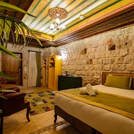 Sobek Stone House Cappadocia Alojamento de Acomodação e Pequeno-almoço 4*