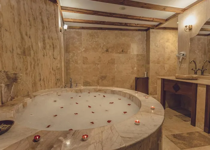 Sobek Stone House Cappadocia Alojamento de Acomodação e Pequeno-almoço Nevşehir