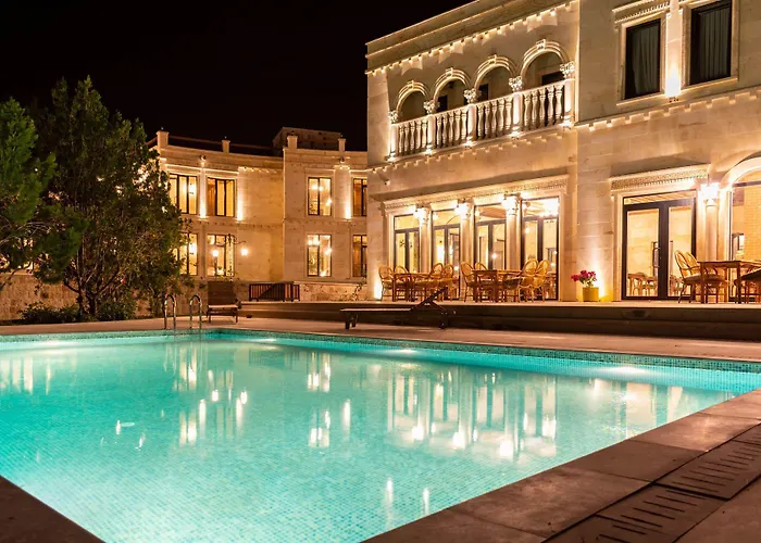 Sobek Stone House Cappadocia Alojamento de Acomodação e Pequeno-almoço Nevşehir